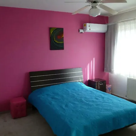 Double With Ensuite Bathroom At Datacom Building *